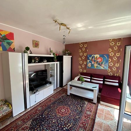 Centrum Burgaz Dış mekan fotoğraf