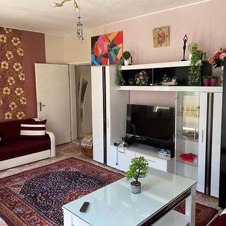 Centrum Burgaz Dış mekan fotoğraf